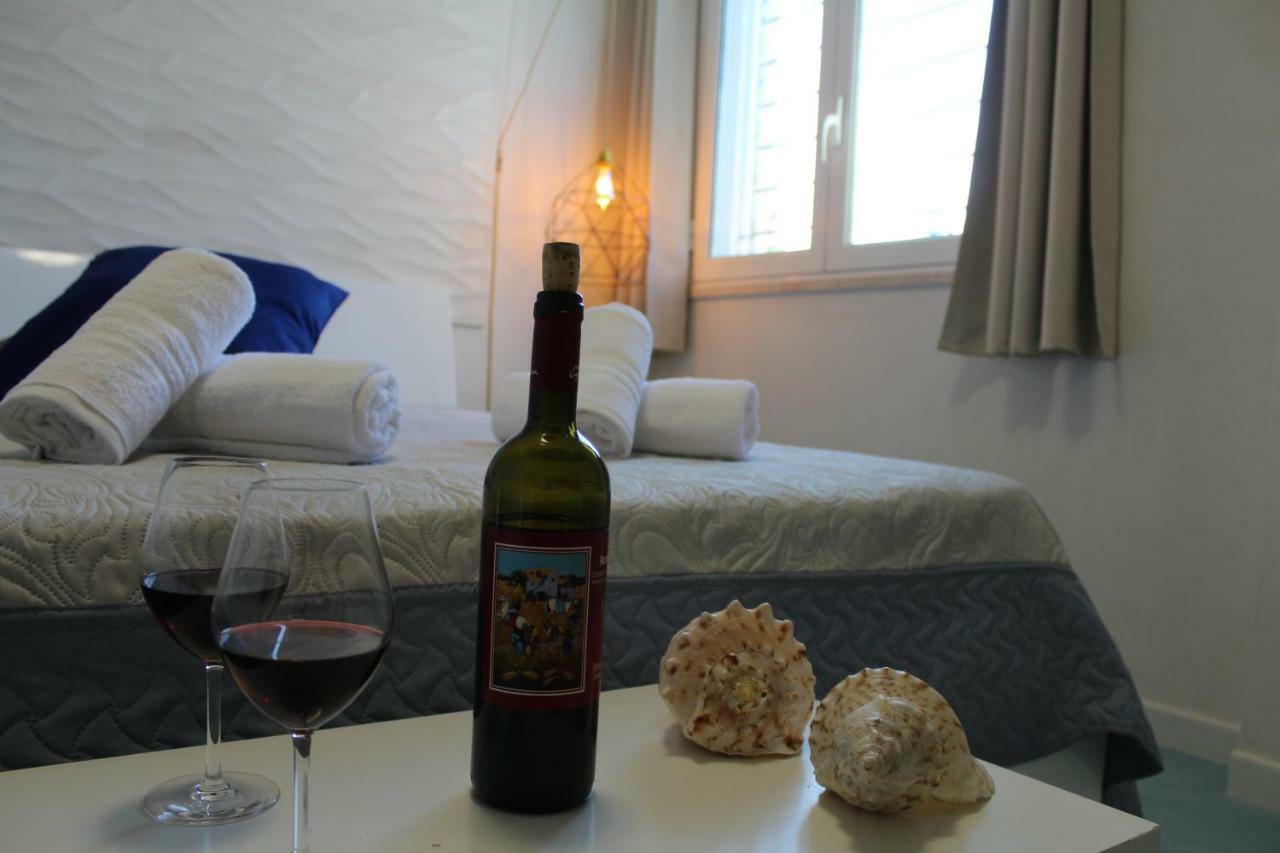 Appartement Acquamarina House On The Beach à Alcamo Marina Extérieur photo