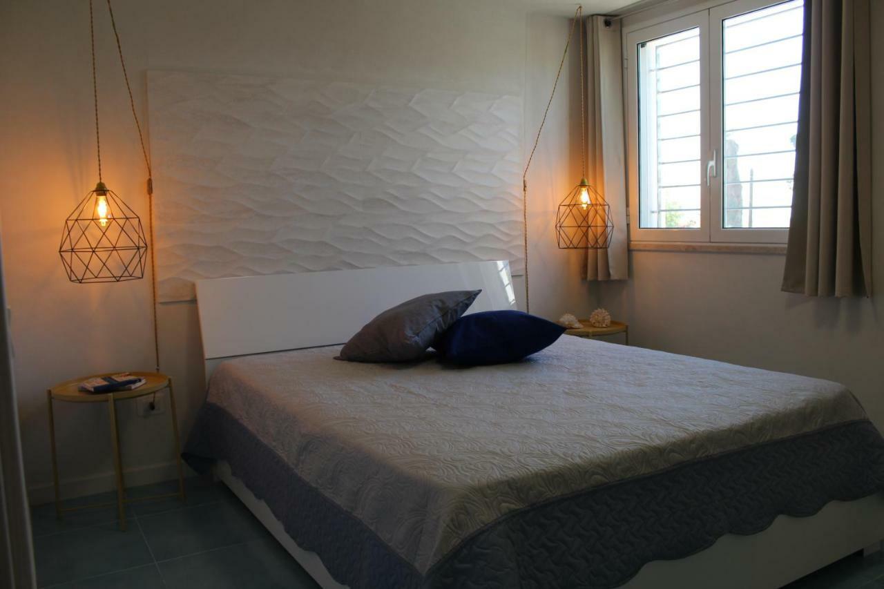 Appartement Acquamarina House On The Beach à Alcamo Marina Extérieur photo